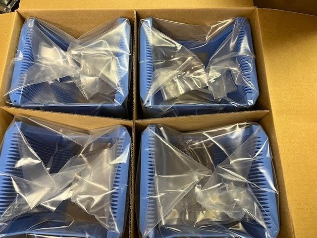 ENTEGRIS 200 mm (8 inch) Wafer Cassette, BLUE, PA192-80MB-0603. LOT OF 4