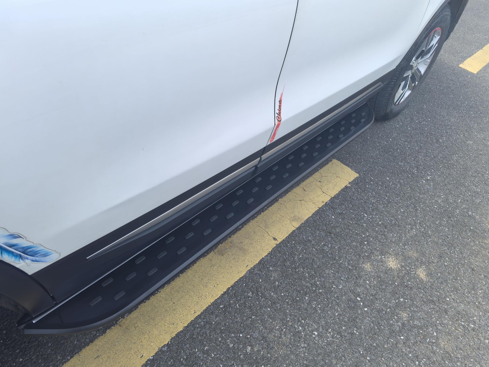 2Pcs Running Boards Step Bars for R1S 2021-2025 Fixed with Brackets