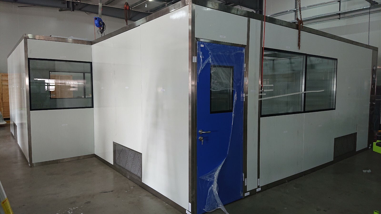 Cleanroom for sale clean room class 10 to100,000 / ISO 4 to ISO 9