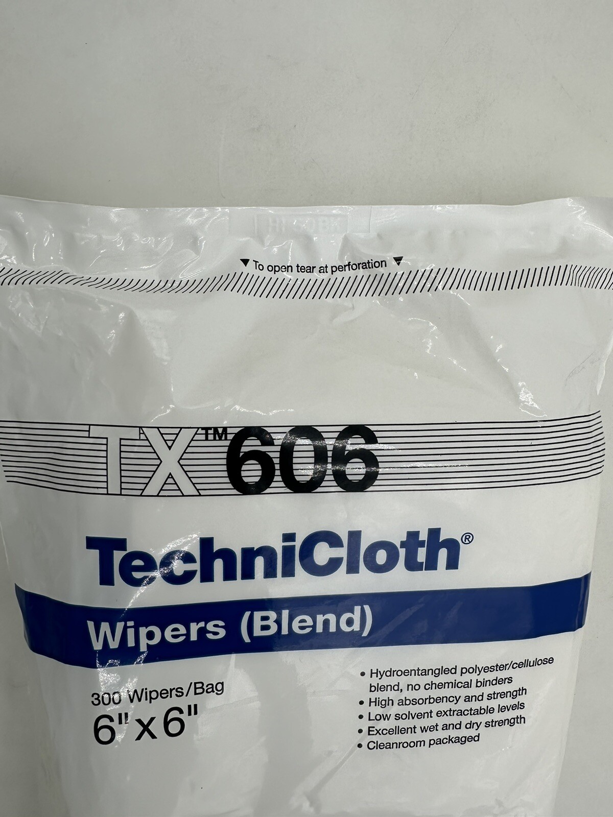 TECHNICLOTH TX606 Polyester/Cellulose Wipers Blend 6″x6″ 300Wipers/Bag NEW OEM