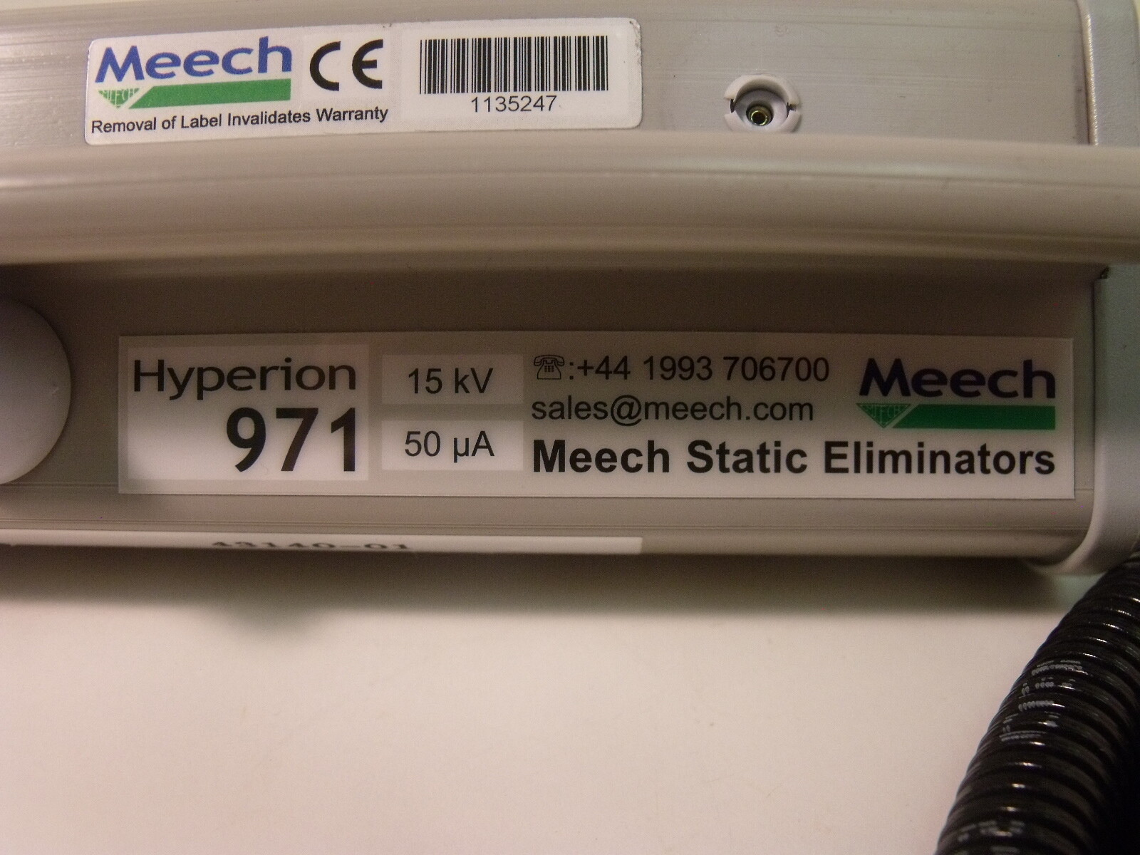 Meech Hyperion 971 Pulsed DC Anti Static Bar: Approximately 12″ OAL