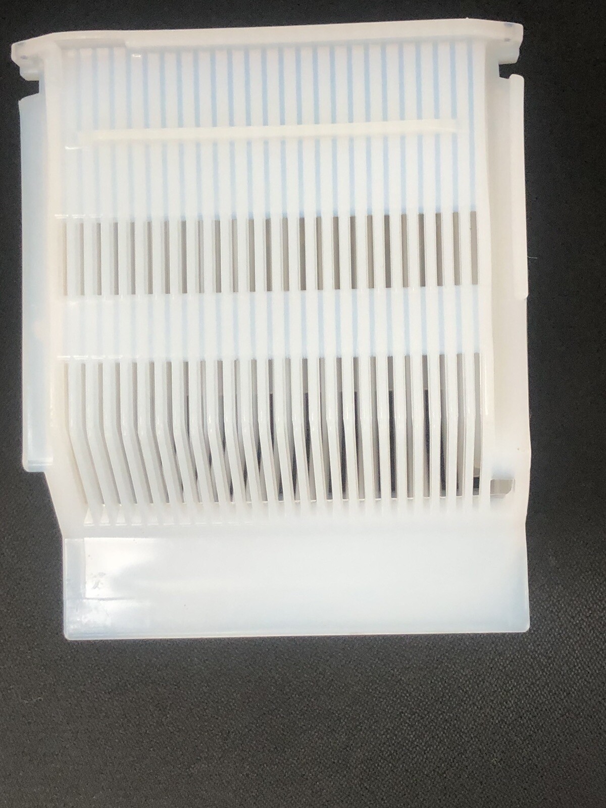 A182-60MB Entegris / Fluoroware 150mm (6 inch) Teflon Wafer Cassette PTFE.