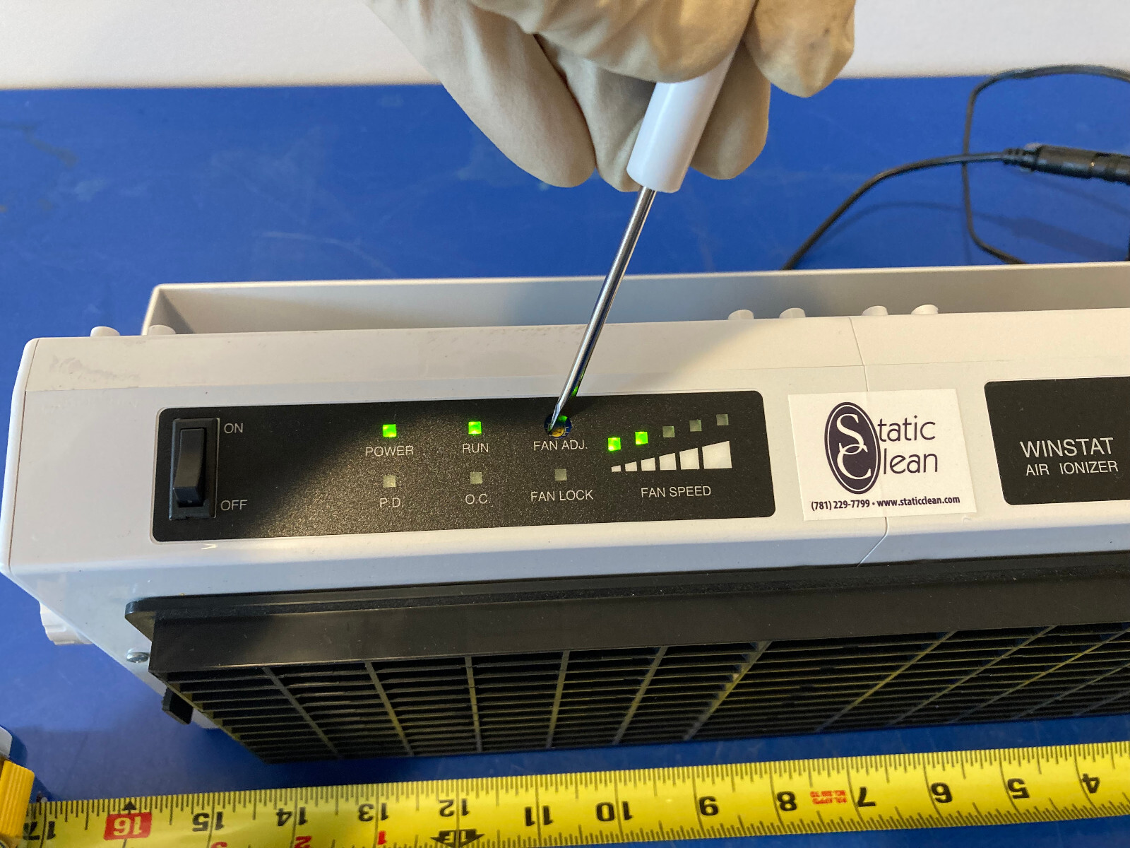 14969 Shishido Electrostatic BF-X4MB winstat Air ionizer about 15″ long 120volt