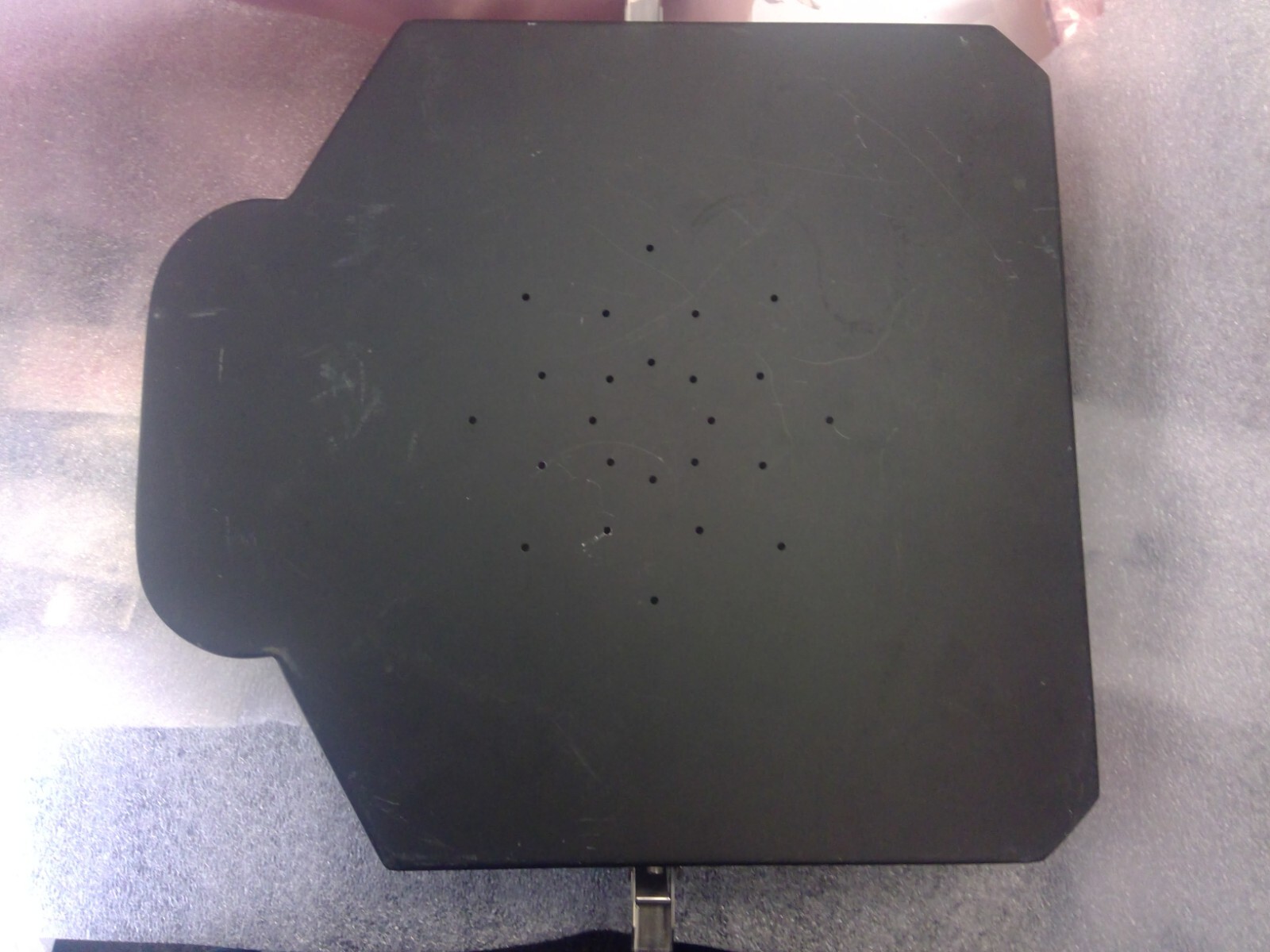 0040-39565; ASSEMBLY CHAMBER LID