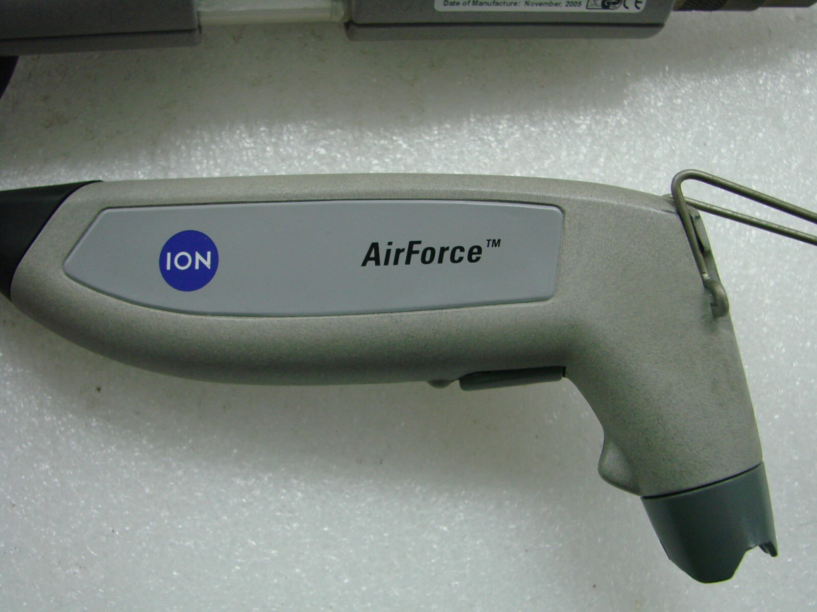 ION AIRFORCE 6115 IONIZING AIR GUN with Power Supply, Cable & Fixtures in Full