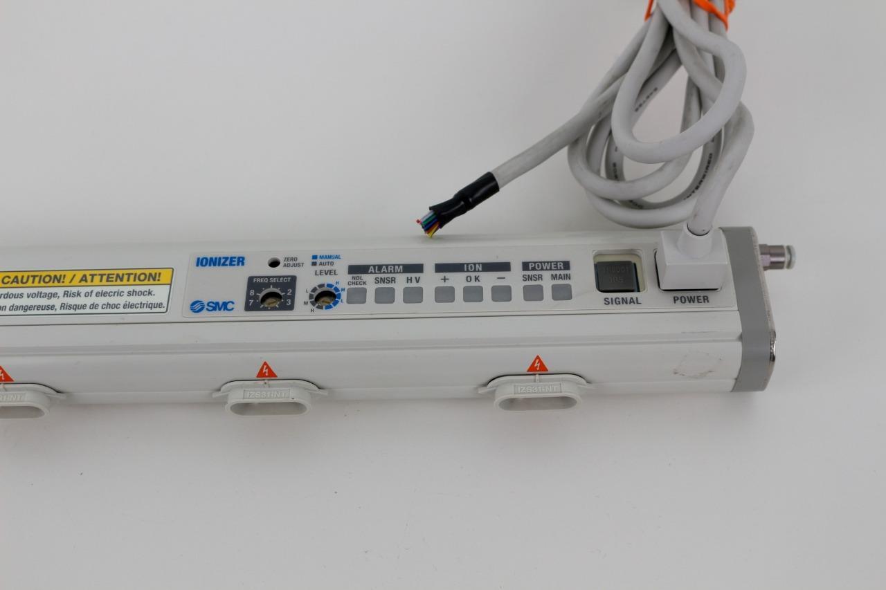 SMC IZS31-1100P 1100mm Bar Type Ionizer, W/ IZS31-NT Tungsten Cartridge