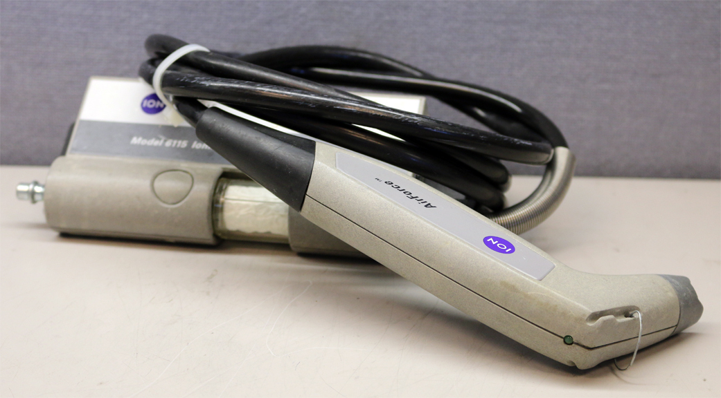 Ion Systems MKS 6115 Ionizing Air Blow-off Gun