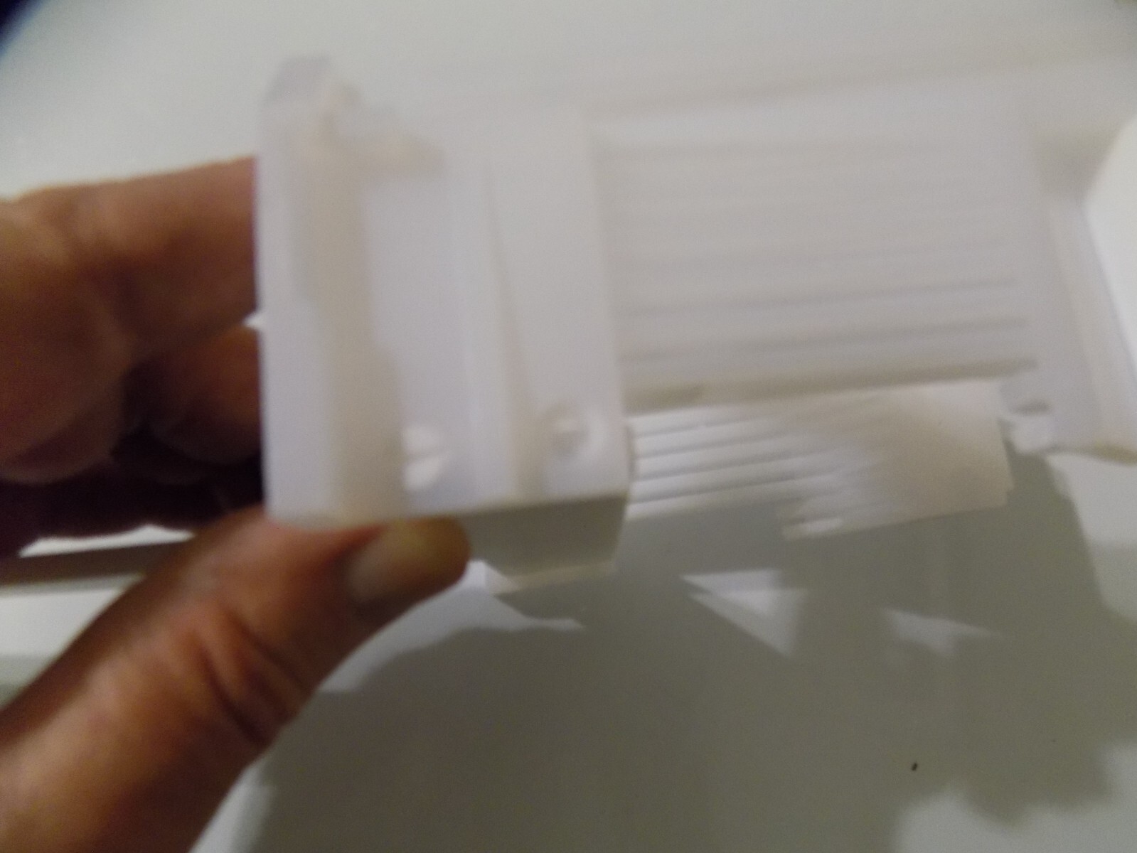 2-40MB Fluoroware Wafer Carrier Teflon PFA, Missing One Screw