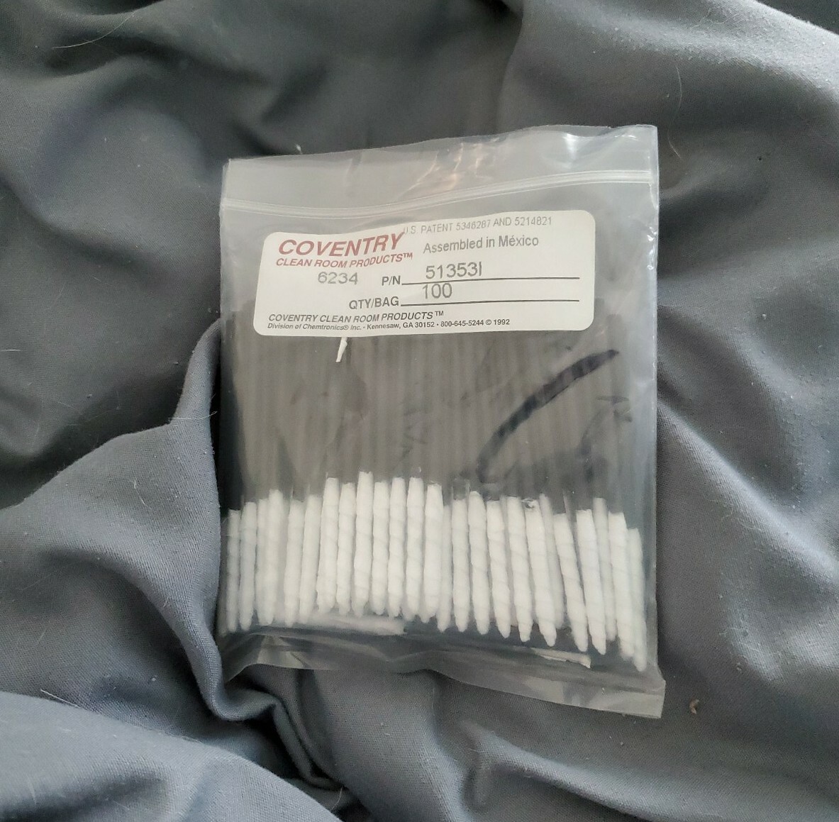 COVENTRY 51353 Diamond Wrapped Polyester Swab, Length 2.8″, 100/Pkg