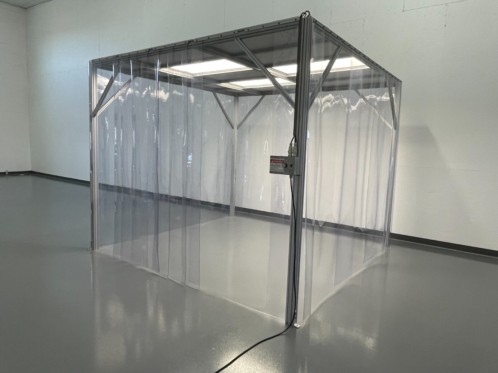 10′ x 10′ SOFT Wall Clean Room ISO8 class 100,000 HEPA Filter Cleanroom; DIY-Kit