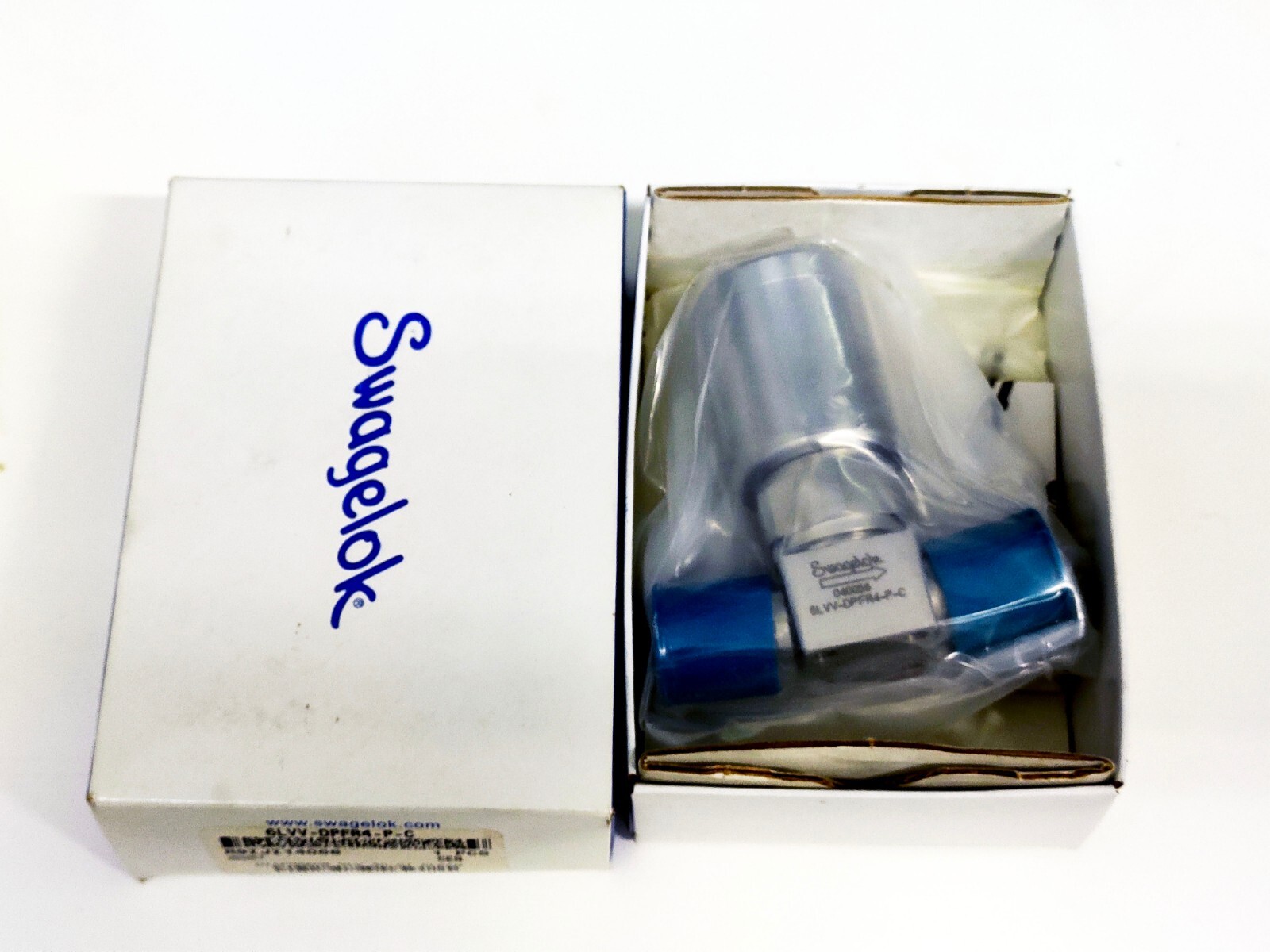 Swagelok 6LVV-DPFR4-P-C Diaphragm Sealed Valve **NEW**