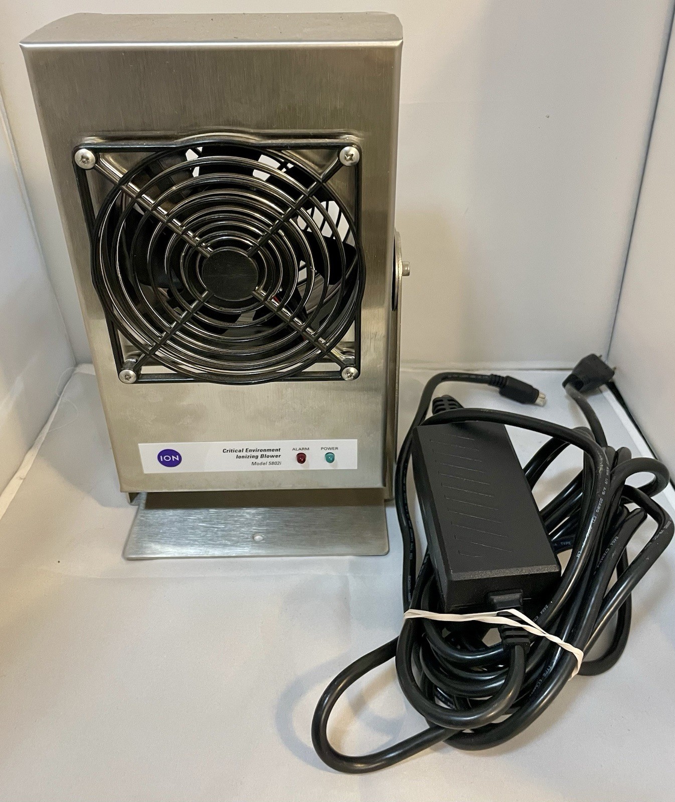 Ion Systems 5802iS Critical Environment Ionizing Blower
