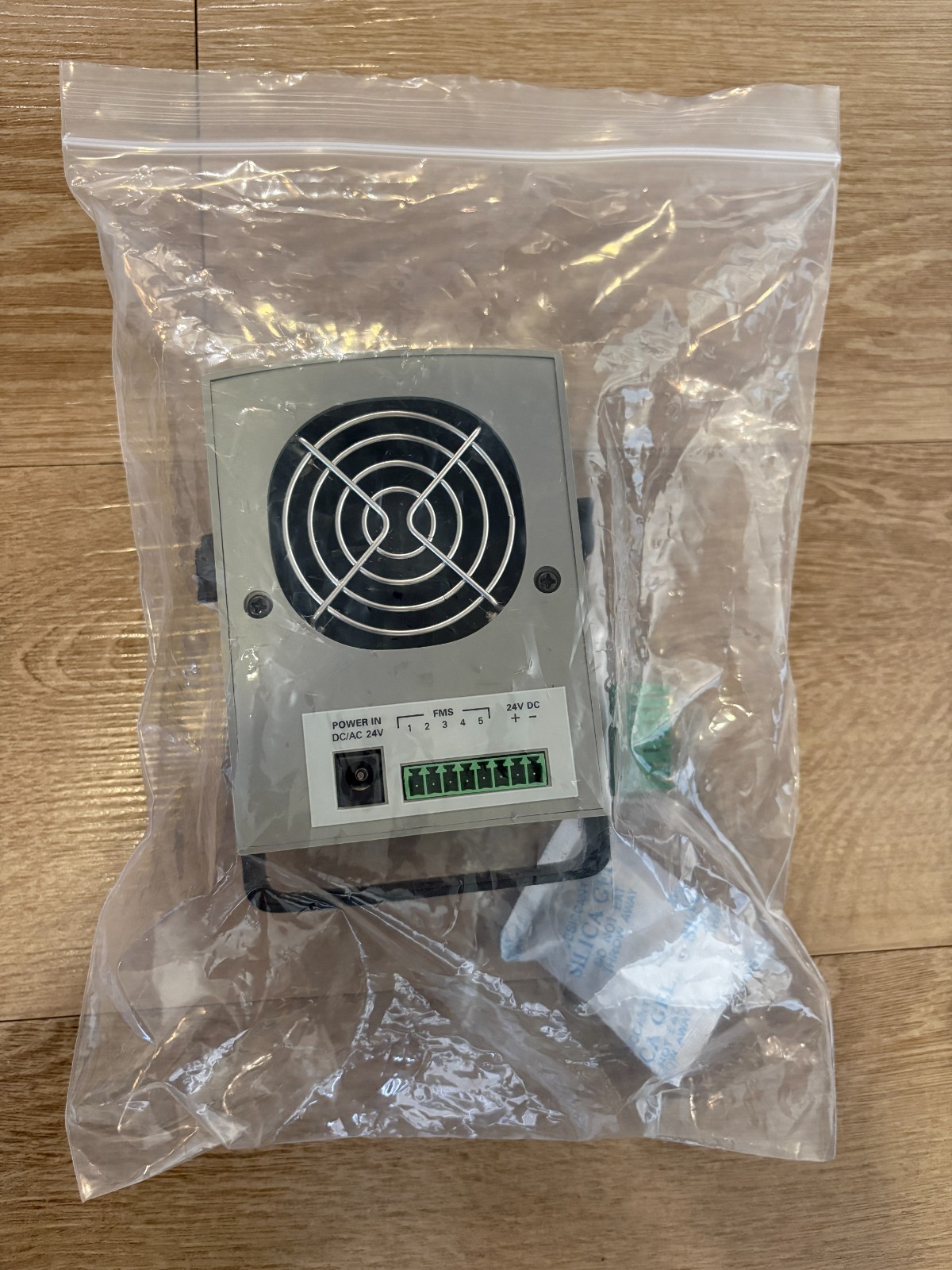 Simco Ion Point of Use Ionizing Blower Model 6422e AC
