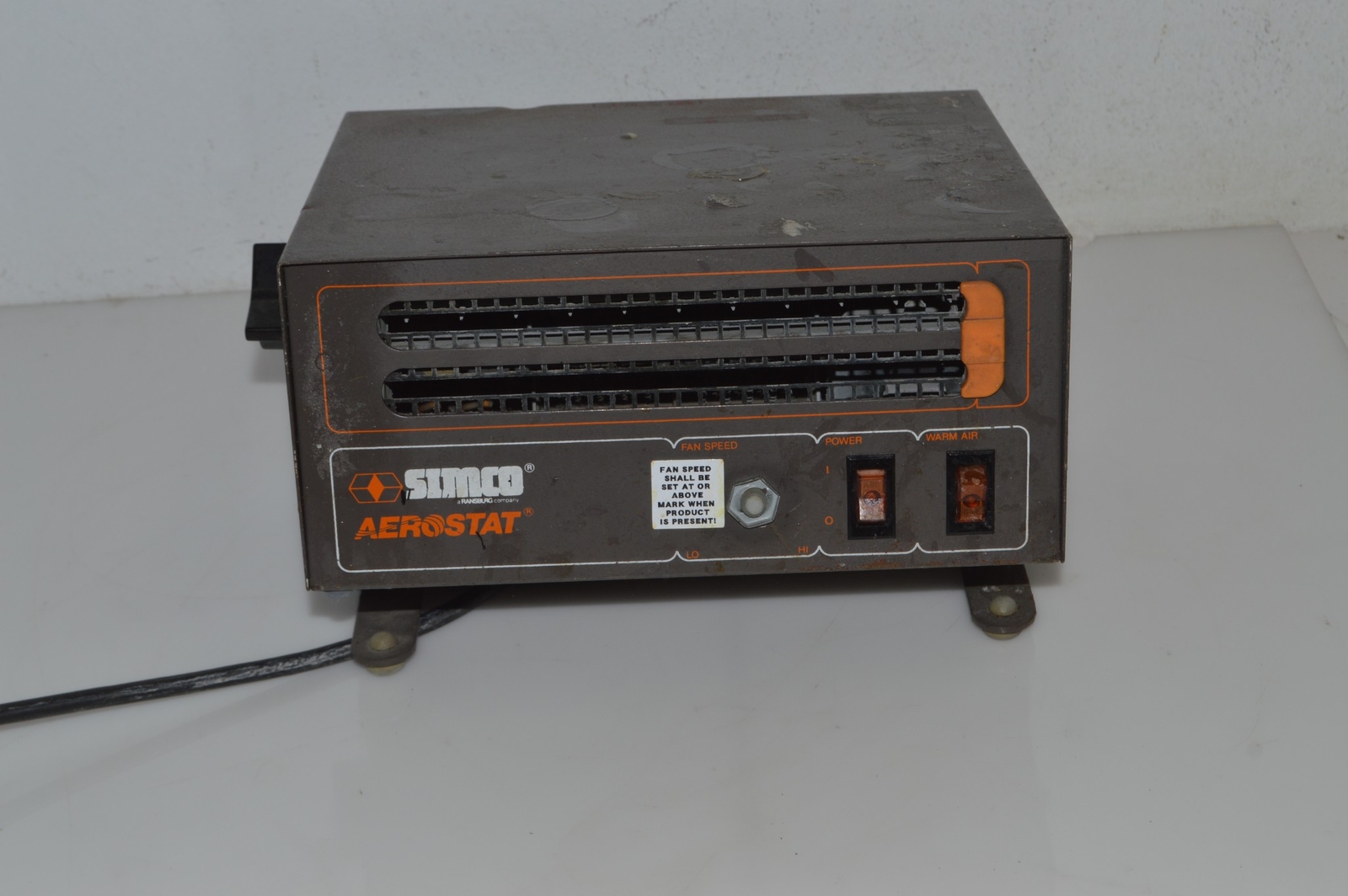 SIMCO AEROSTAT XT IONIZED HEATED Variable Speed Air Blower – (JLU74)