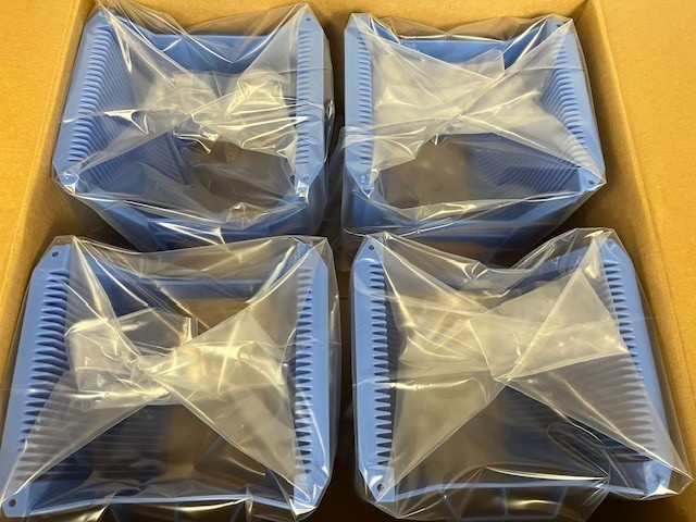 ENTEGRIS 200 mm (8 inch) Wafer Cassette, BLUE, PA192-80MB-0603. LOT OF 4, NOS