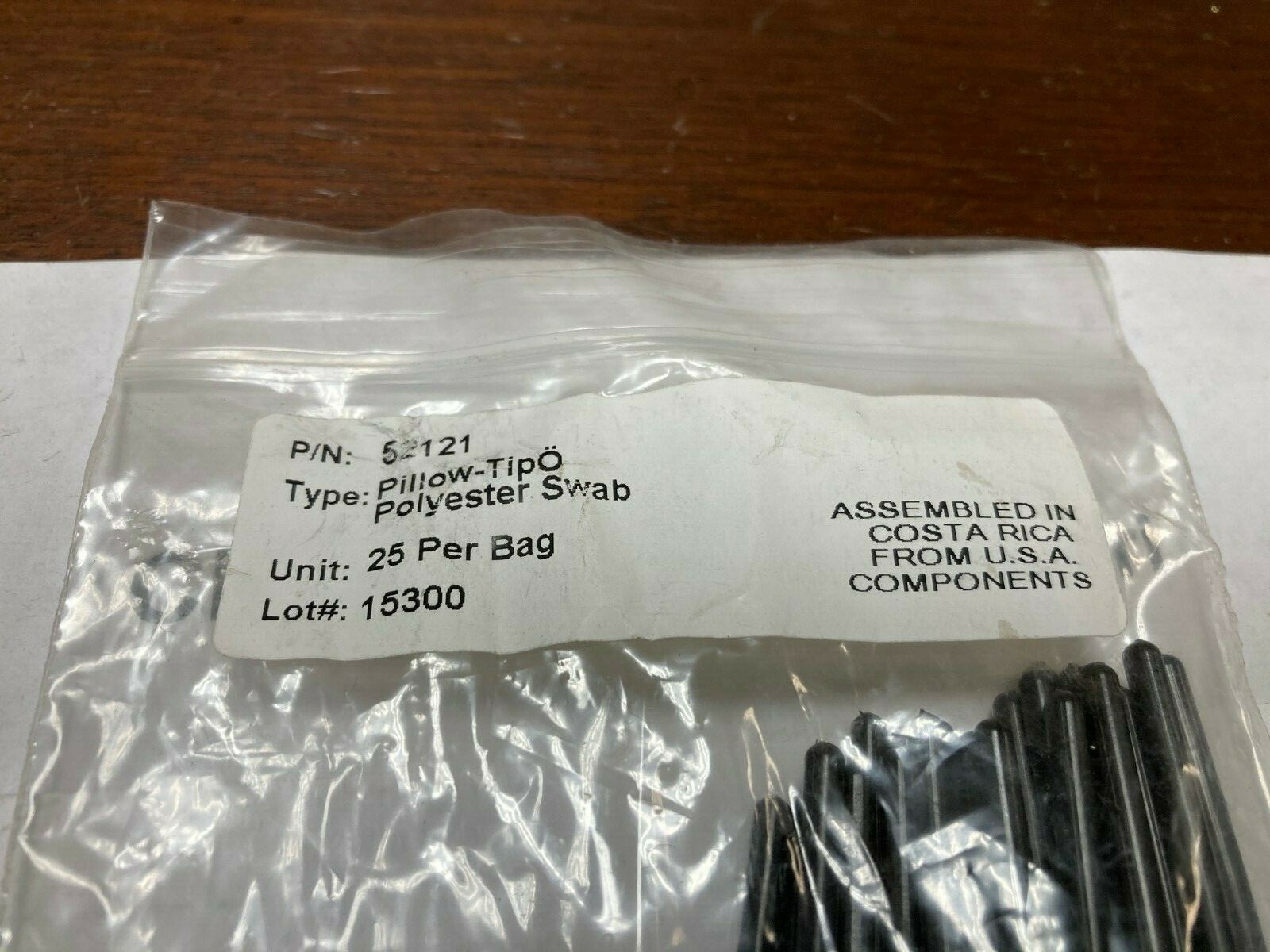 *** Bag of 25 ***, COVENTRY 52121 Swabs, Cleanroom, Polyester, White, 6-1/4″
