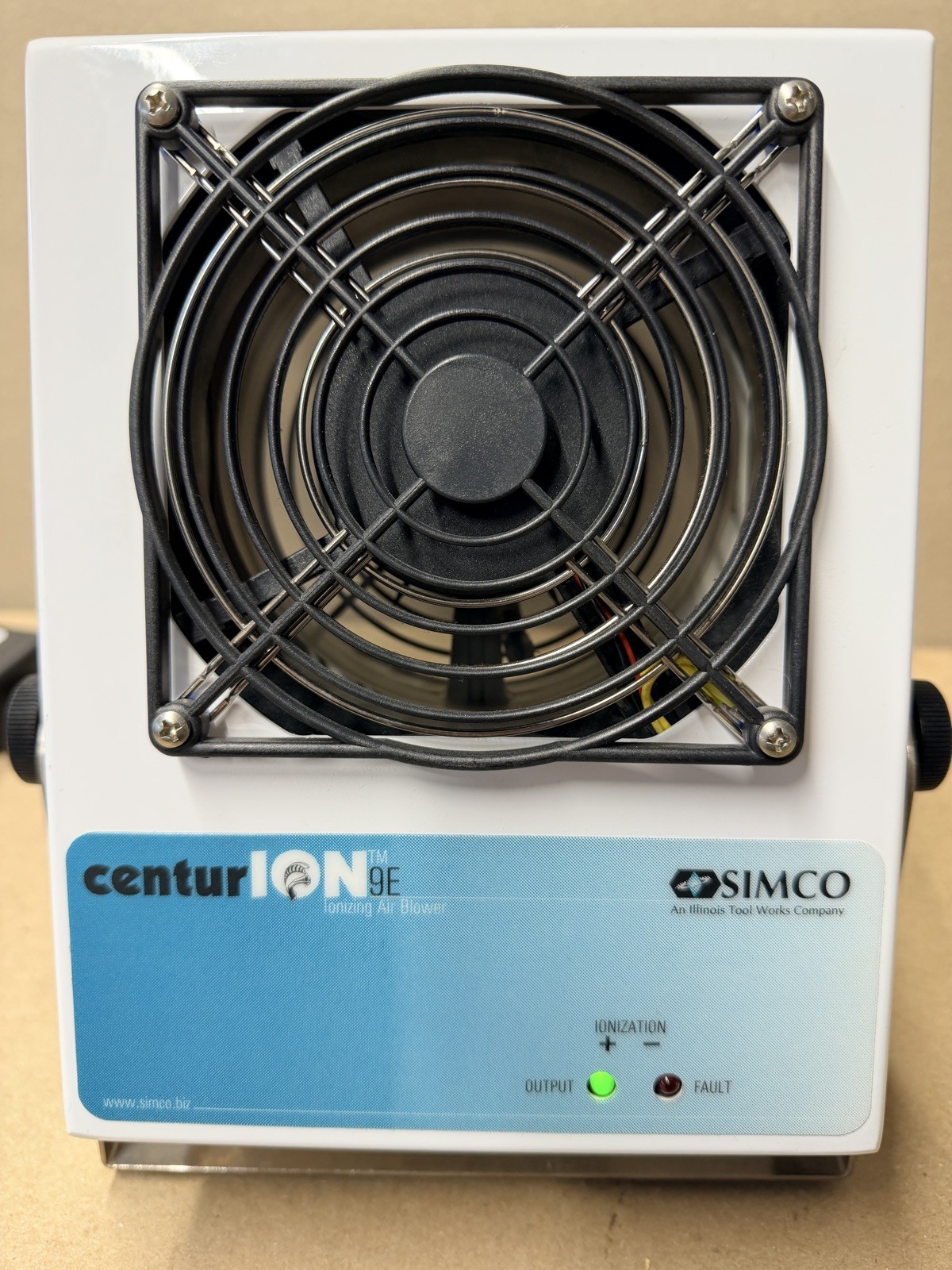 Simco 4009411 Centurion 9E Single Fan Ionizing Air Blower – Excellent condition