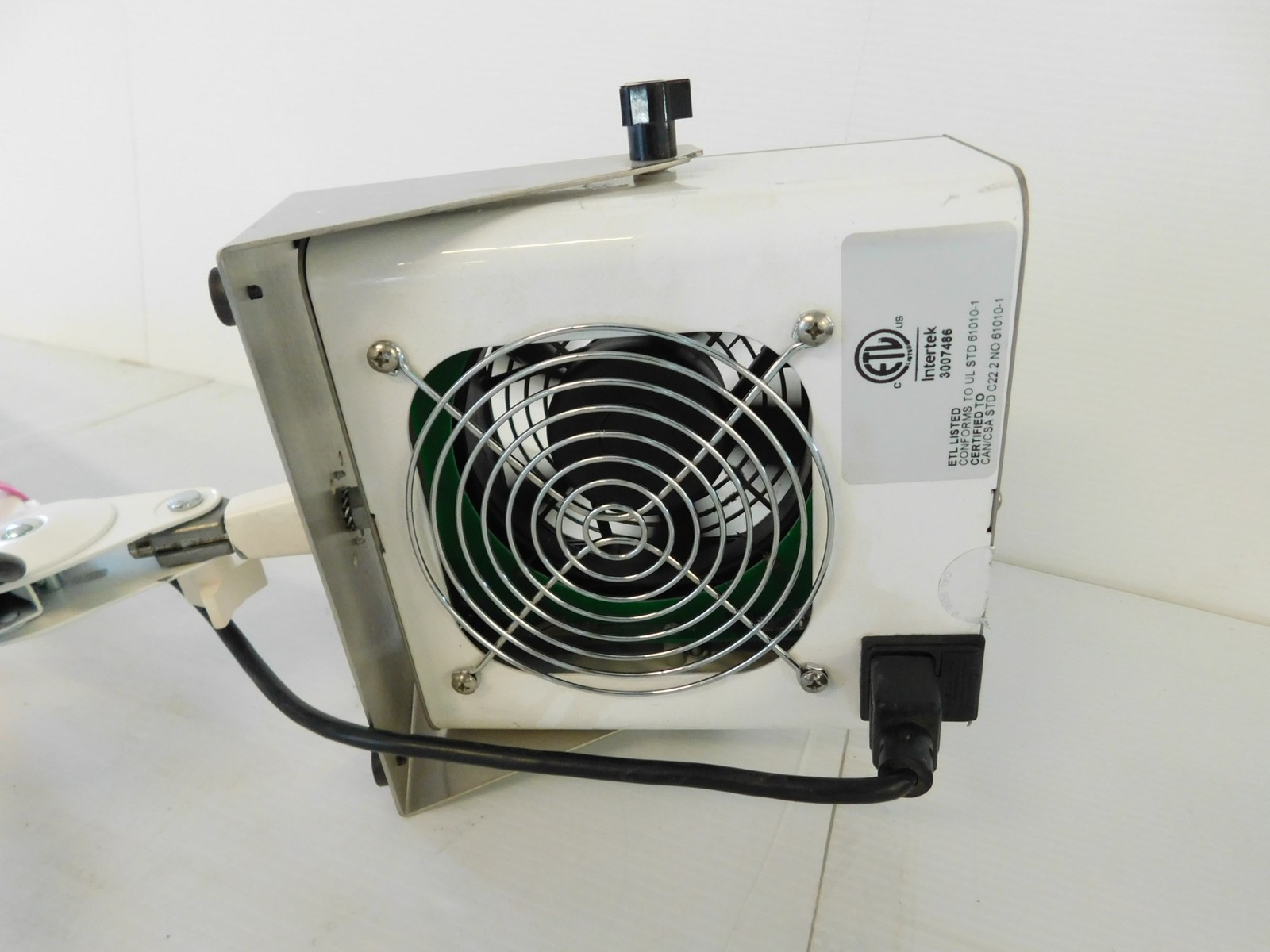 Desco 60500 ChargeBuster High Output Ionizer w/ EXTENSION ARM (QXG81)
