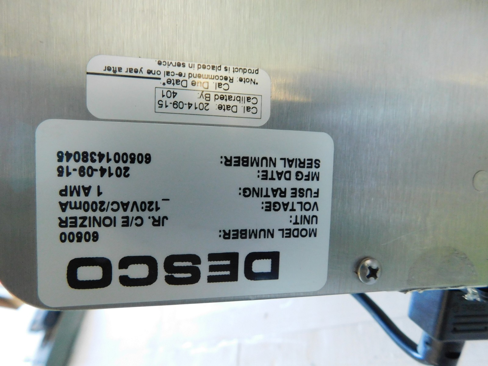 Desco 60500 ChargeBuster High Output Ionizer w/ EXTENSION ARM (QXG81)