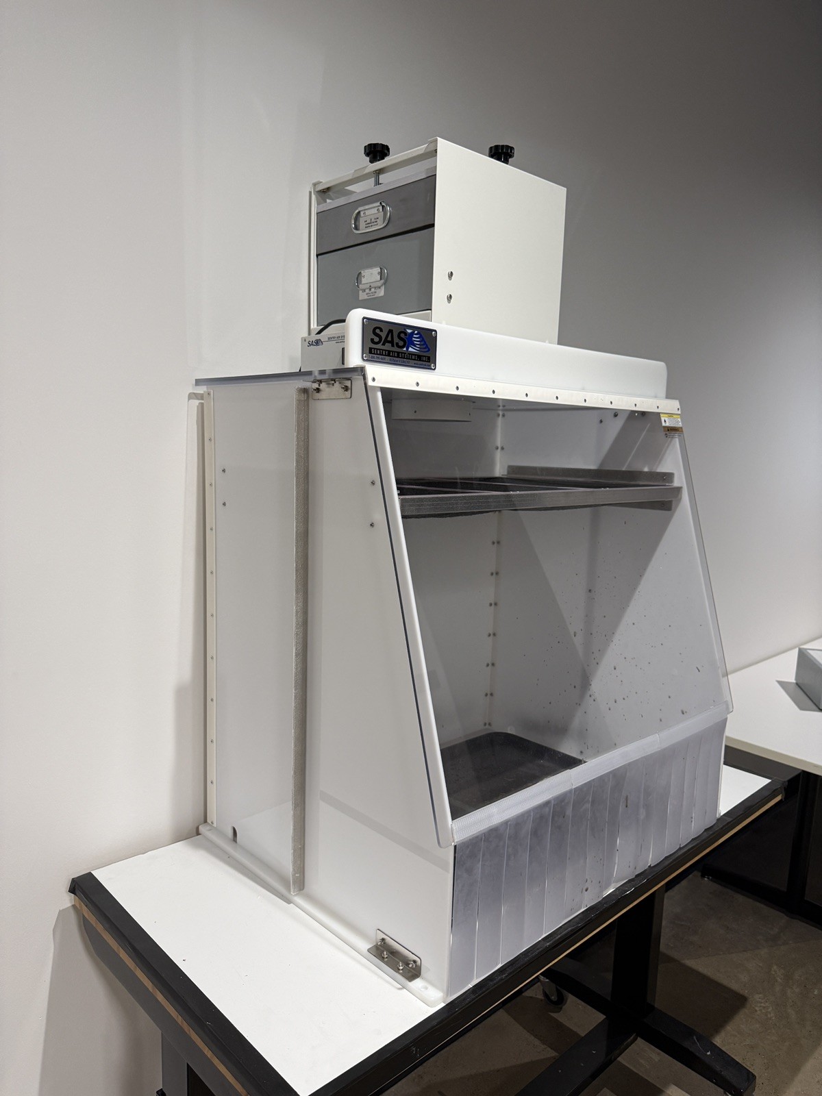 Sentry Air Systems 30” Portable Ductless Fume Hood. Model #SS-218-PCR