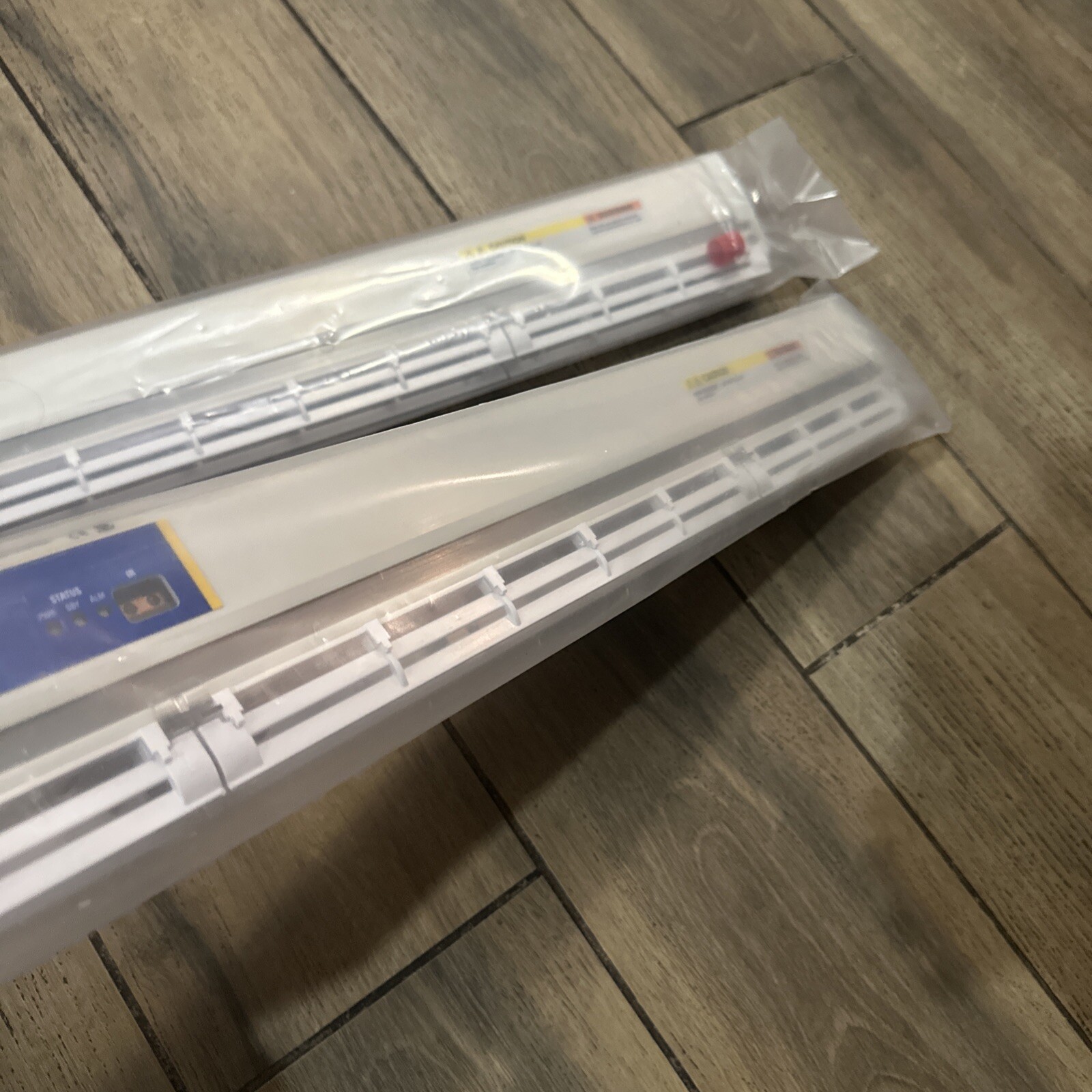 SIMCO ION AeroBar 5710 uWire Ionizing Bar