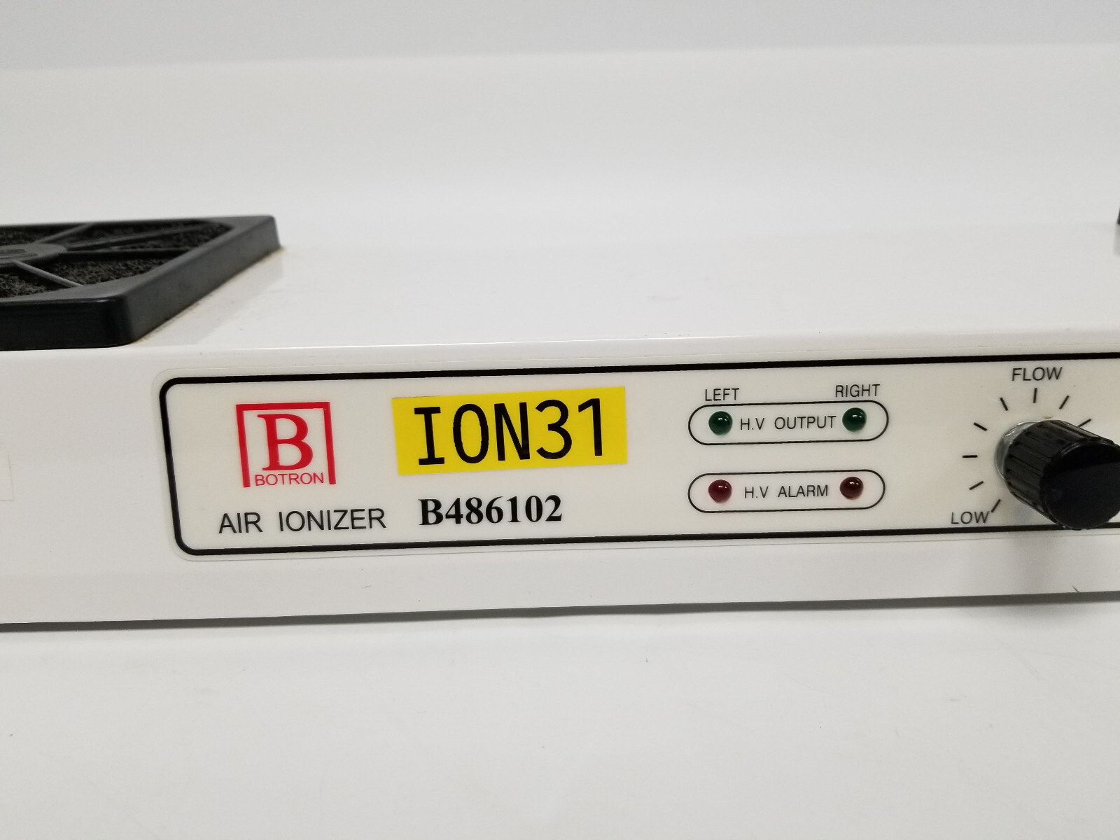 Botron B486102 Overhead 2-Fan Ionizer, High Frequency