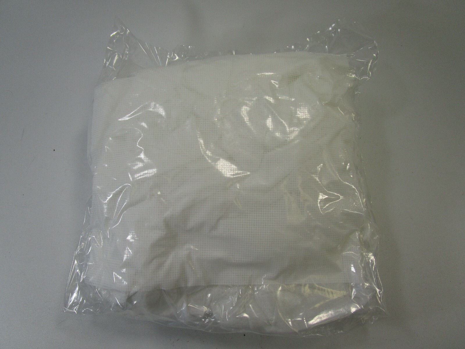 1 Pack Berkshire Microseal SuperSorb Lite Cleanroom 18″x18″ Wipes Cloth 18×18