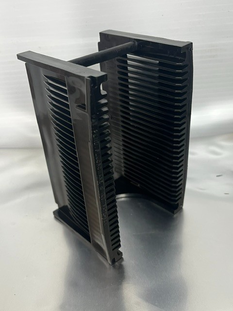 ENTEGRIS / FLUOROWARE 75 MM 3″ WAFER CASSETTE, PA72-30M