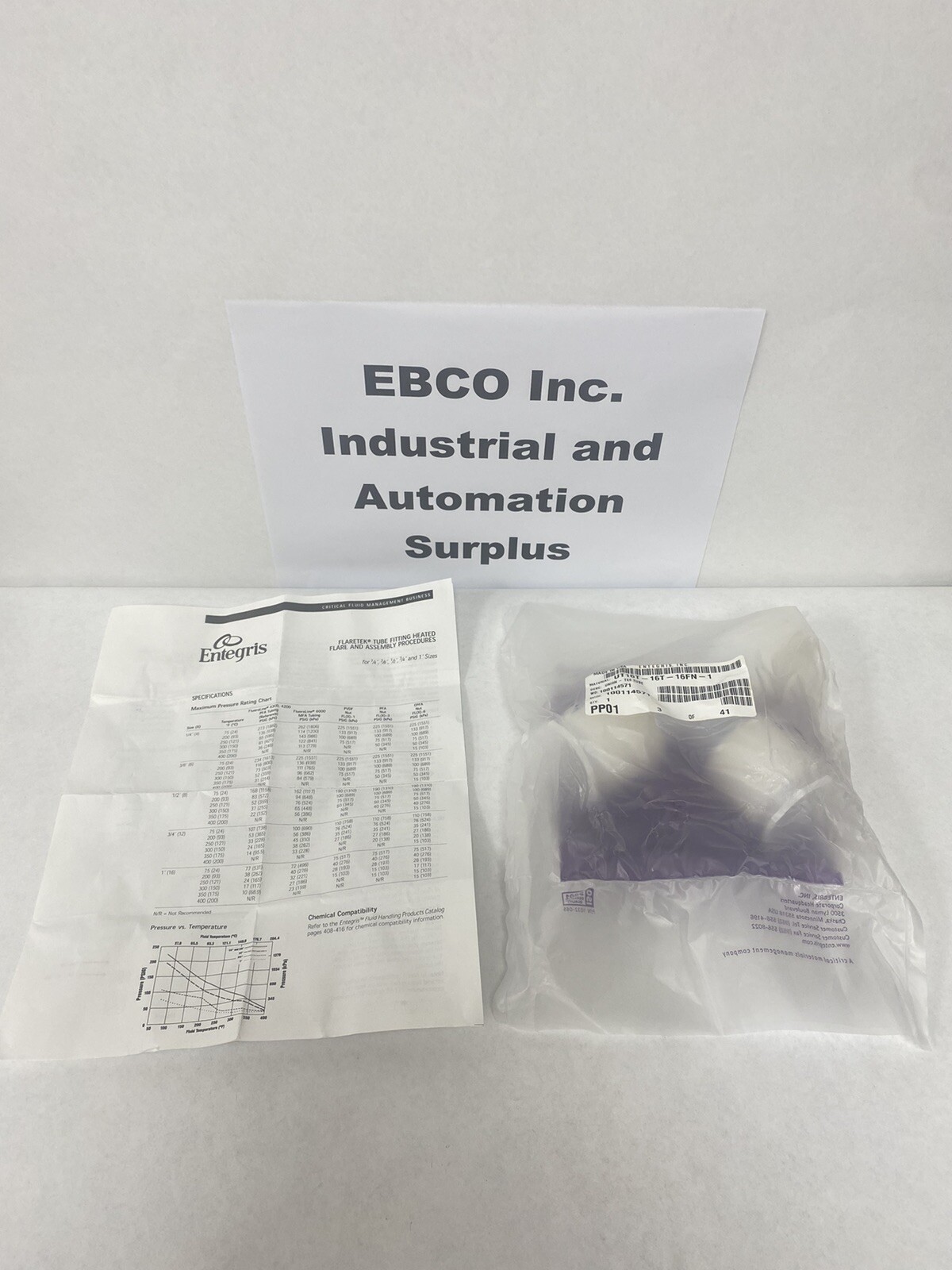 Entegris Flaretek Tee Adapter “Spacesaver” UT16T-16T-16FN-1