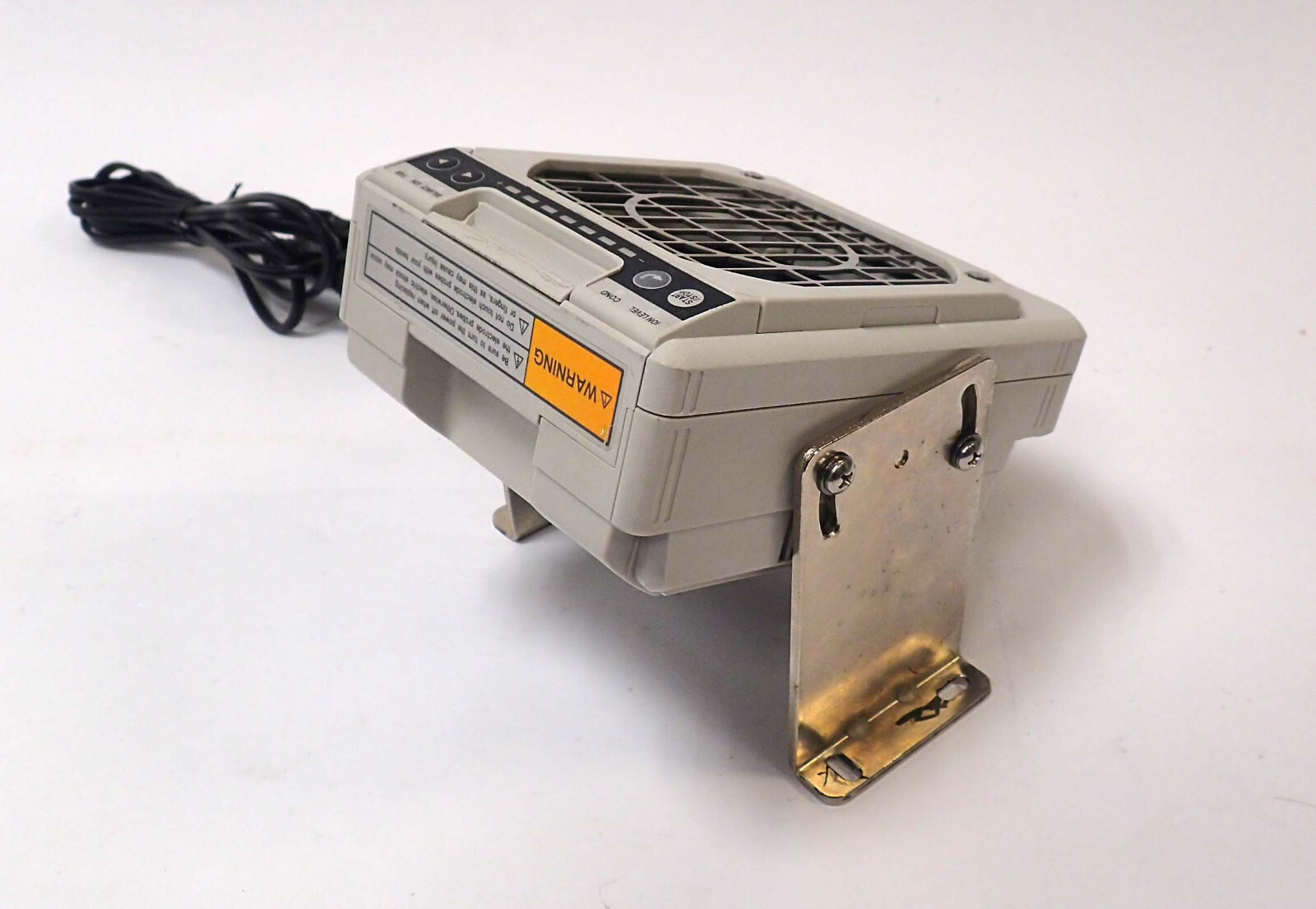KEYENCE SJ-F031 HIGH-SPEED / LONG DISTANCE STATIC ELIMINATOR BLOWER 24VDC TESTED