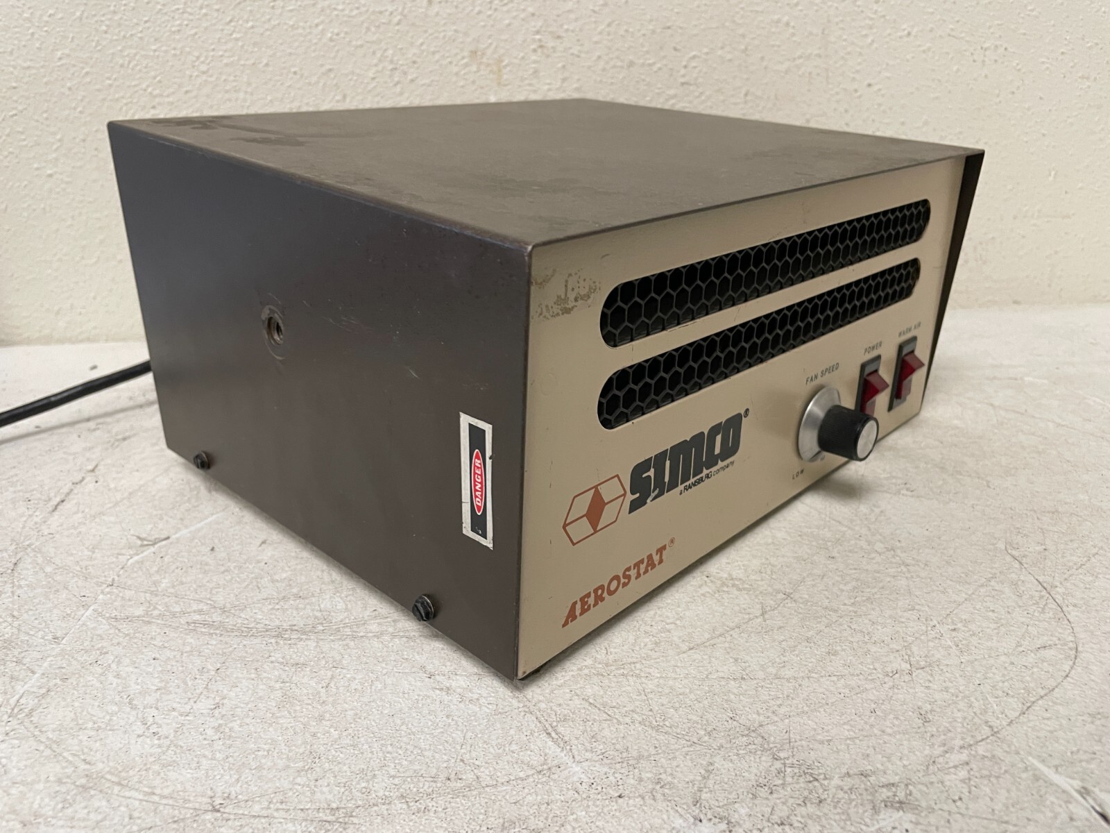SIMCO A200 ADJUSTABLE AIR IONIZING BLOWER