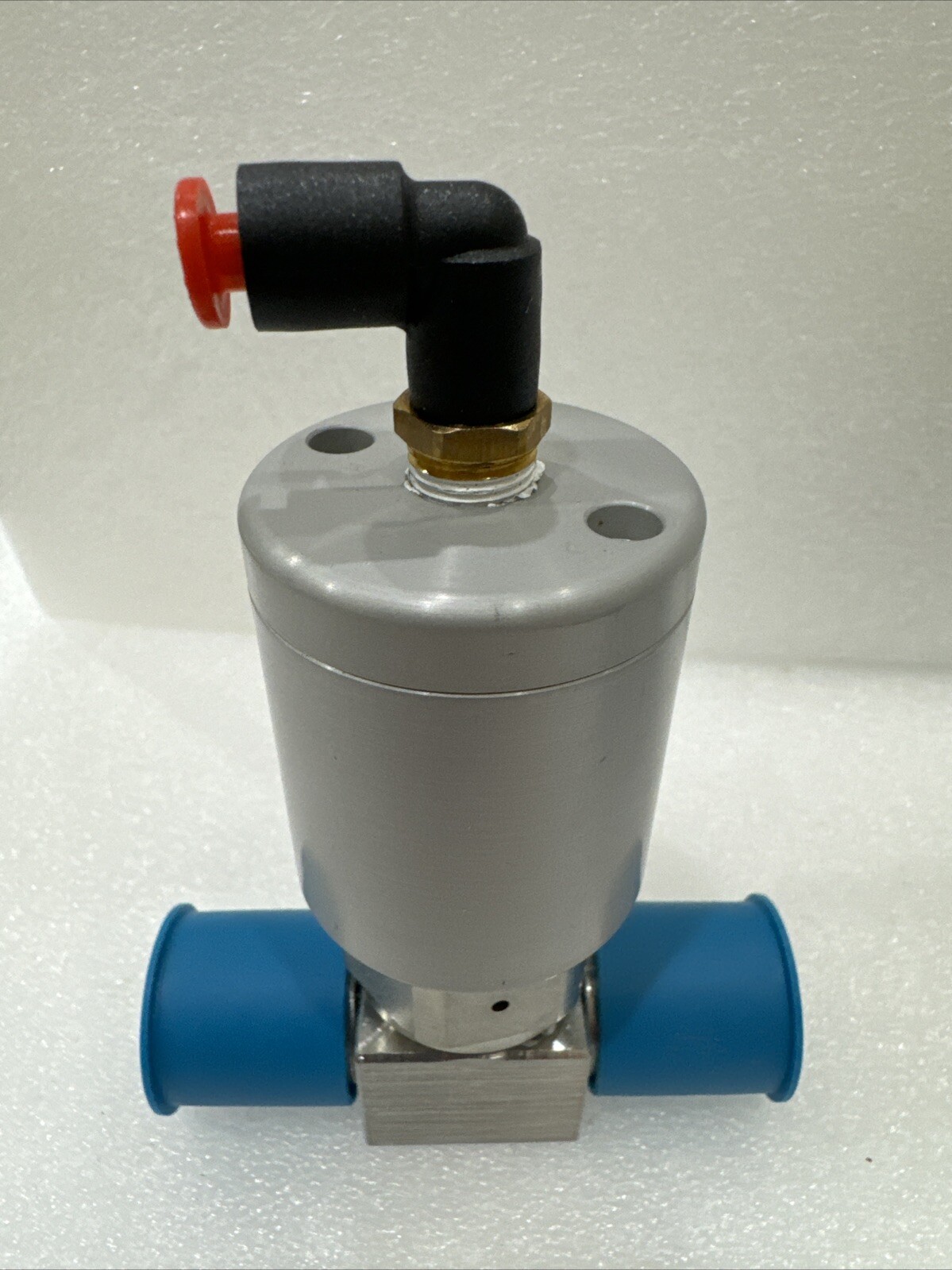 Swagelok 6LVV-DPFR4-P-C Diaphragm Sealed Valve. ** ship from US**