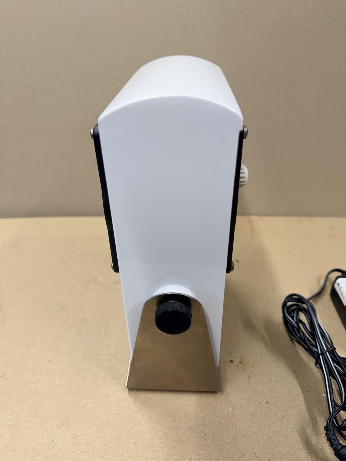 Simco 4009411 Centurion 9E Single Fan Ionizing Air Blower – Excellent condition