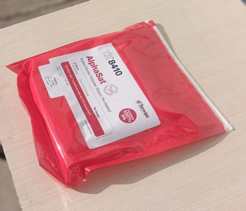 TX8410 TEXWIPE AlphaSat 9″x9″ Polyester Cleanroom Wiper Pre-Wetted 100% IPA 50pk