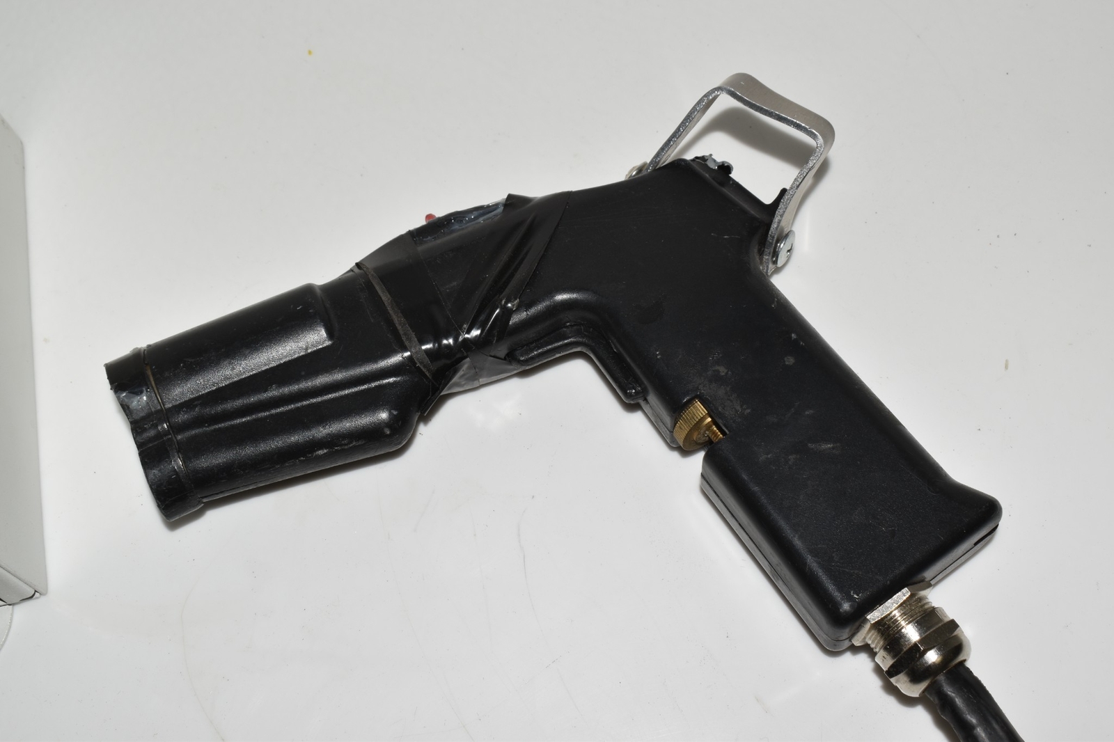 ^^ Desco AE-007 Ion ESD Gun — For Parts & Repair (MSP67)