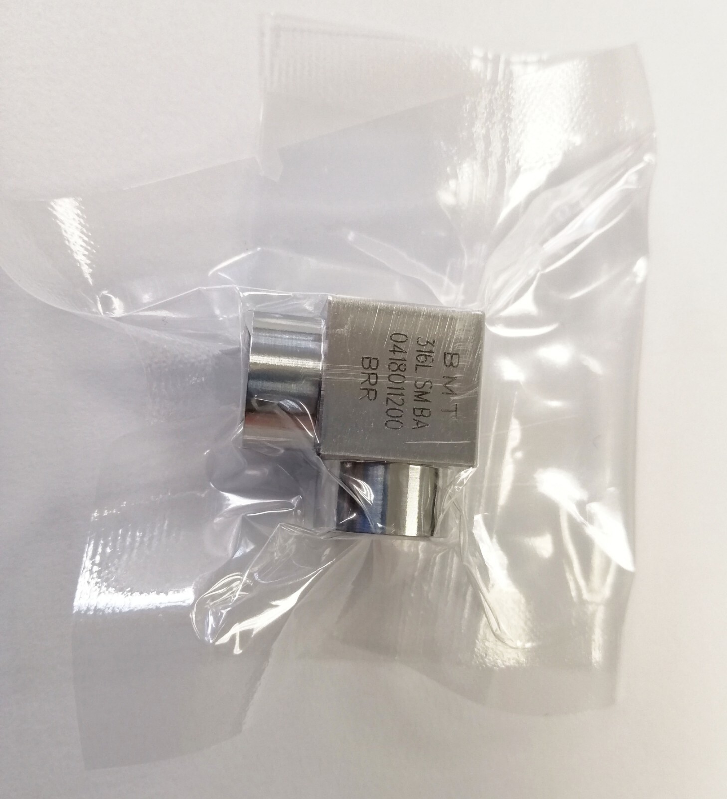Superlok 1/2″ MicroFIT Weld UNION 90° ELBOW (Similar 6LV-8MW-9) LOT of 5