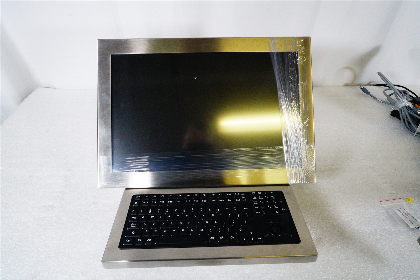 Hope Industrial Systems Single-Touch Resistive Touch Screen HIS-UM22-STAC W KBD
