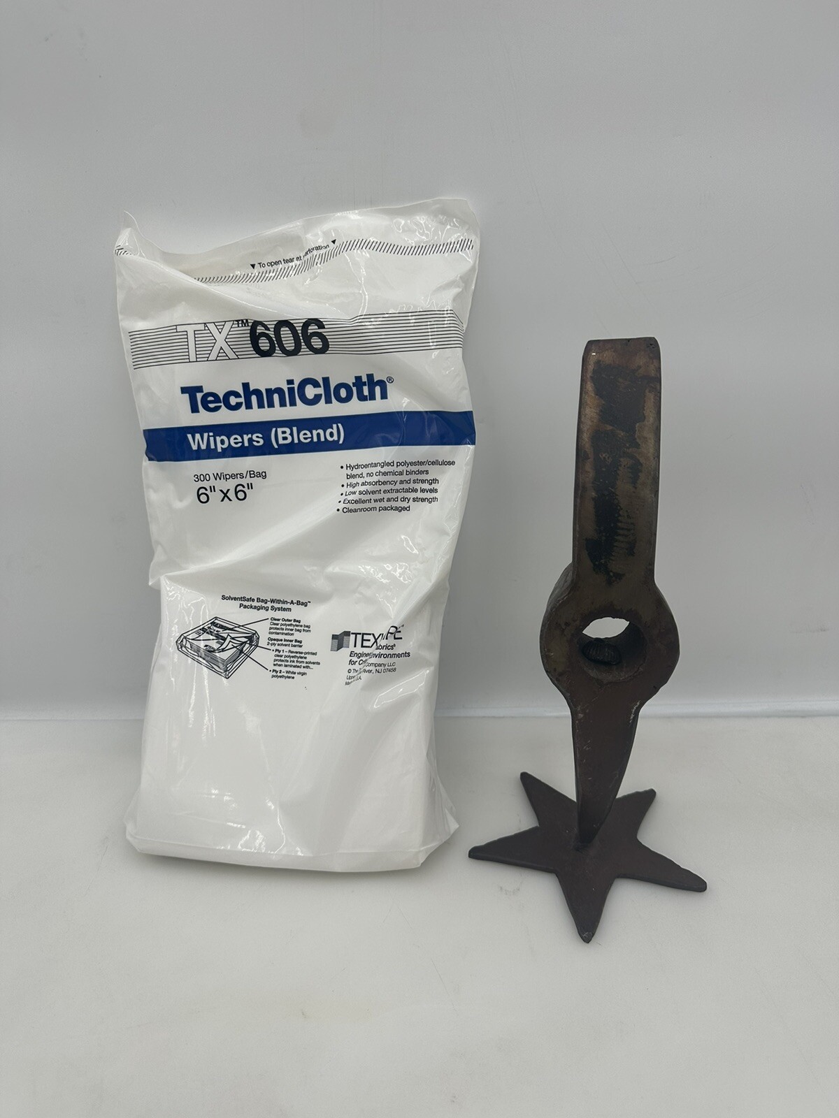 TECHNICLOTH TX606 Polyester/Cellulose Wipers Blend 6″x6″ 300Wipers/Bag NEW OEM