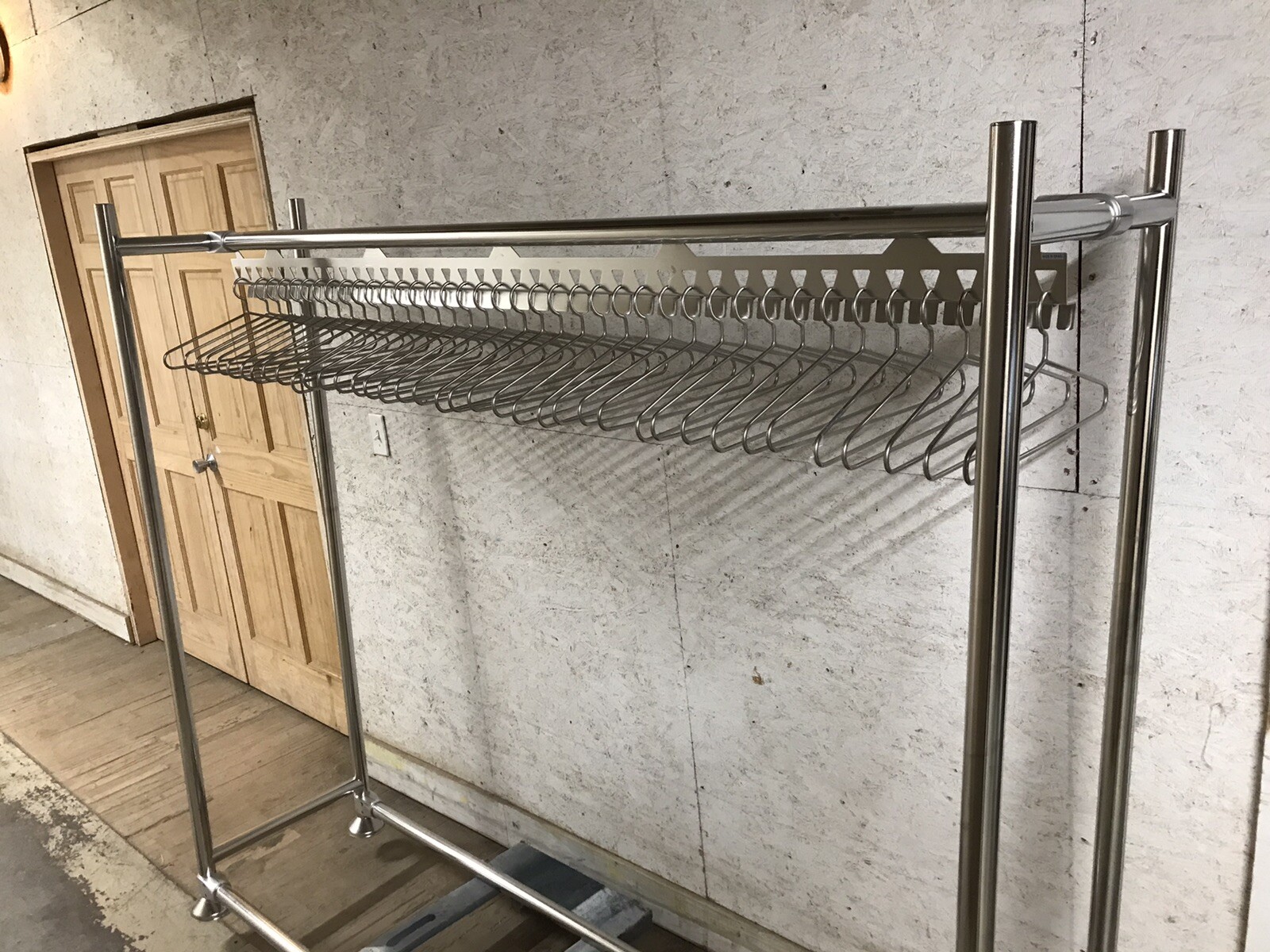 Palbam Class Gowning Rack 40 Hangers Laboratory/Cleanroom Stainless Steel