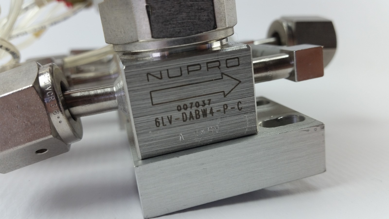 Nupro Swagelok 6LV-DABW-4-P-C High Purity Diaphragm Valves Assy