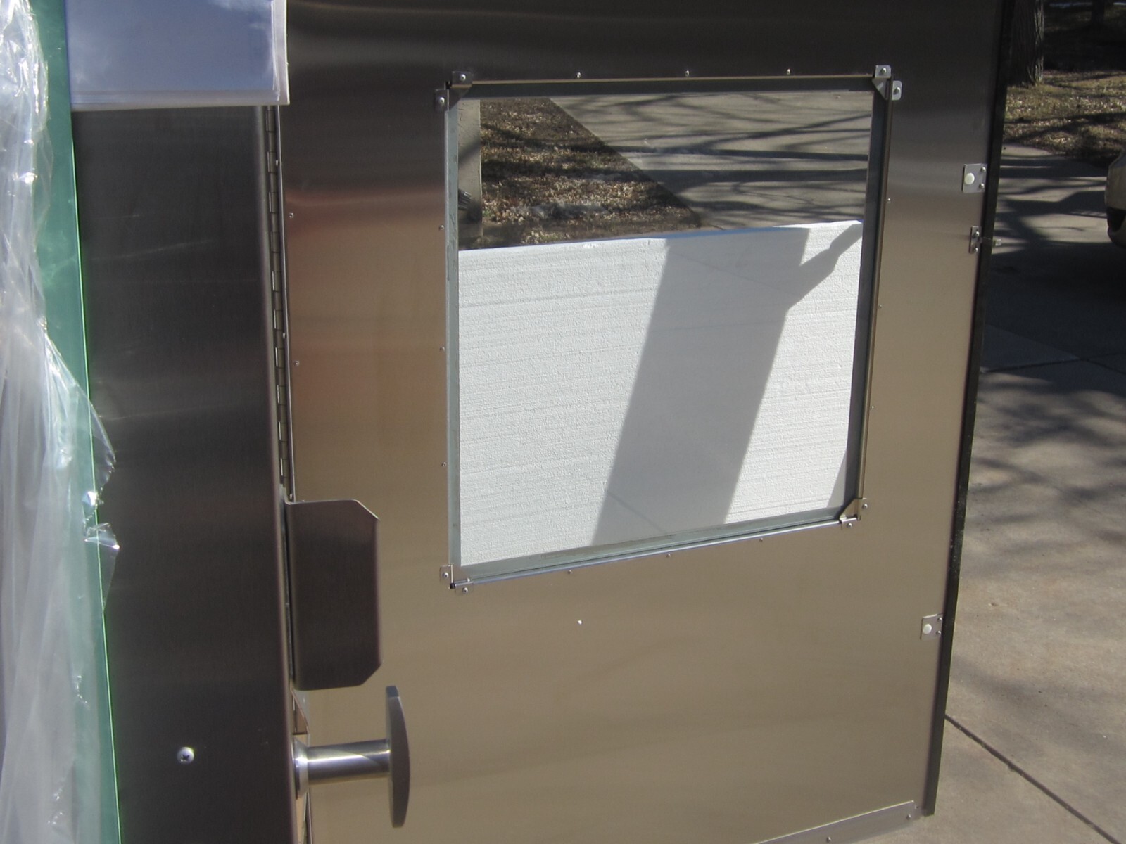 CLEAN AIR PRODUCTS CAP 18 FLOOR MOUNTED PASS THRU STAINLESS STEEL 42 X 60 X 54D