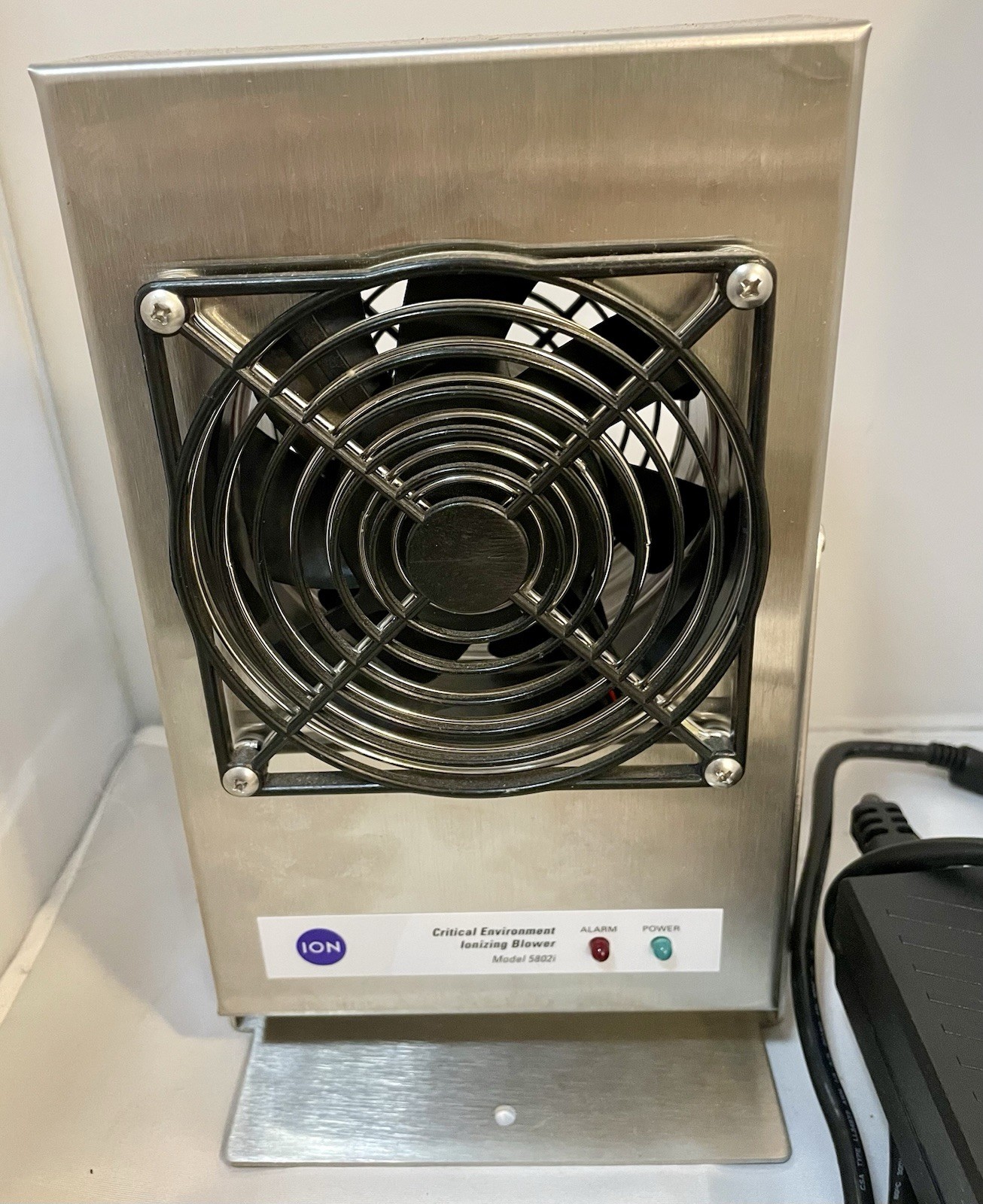Ion Systems 5802iS Critical Environment Ionizing Blower