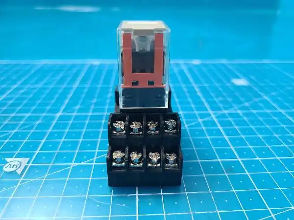 Omron MY4N-D2+0848YF Etch