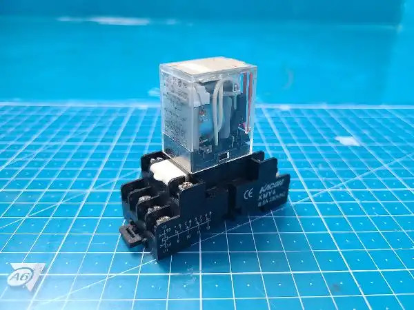 Omron MY4N-D2+0848YF Etch