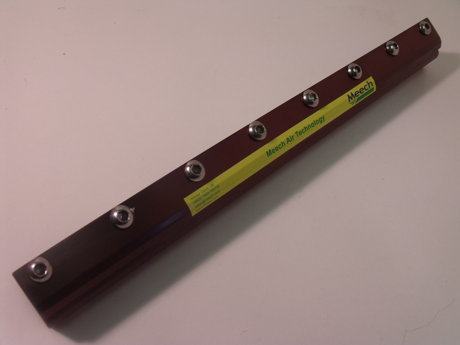 New Meech MYR648.57 300mm Length Pneumatic Neublade Aluminum Airstrip