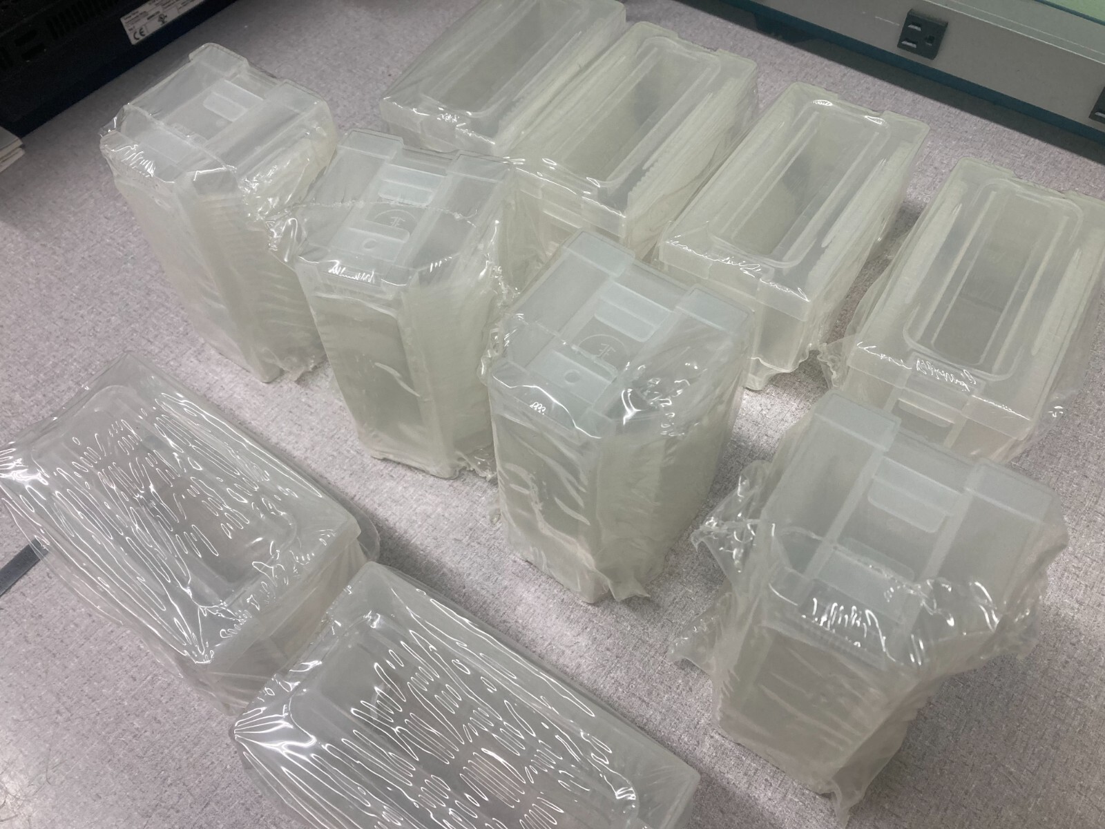 3″ dia (76 mm) Wafer Shipping Boxes (Lot of 10)  – EMPAK Entegris H6630 – NEW