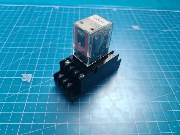 Omron MY2N-D2+2477YT Etch
