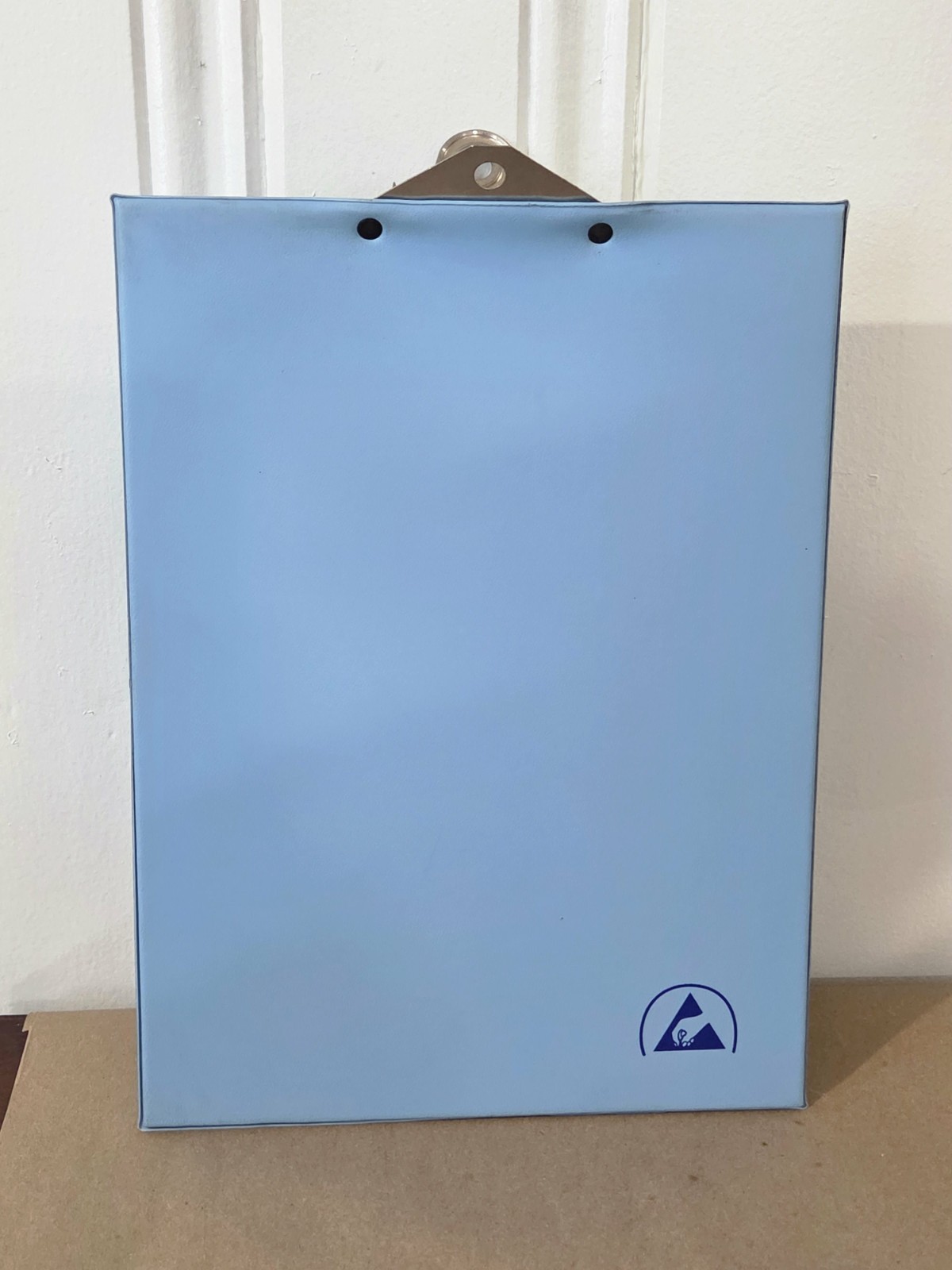 Botron B7602 – ESD Safe Clipboard (9.25′ x 12.5′ with 6′ Clip)