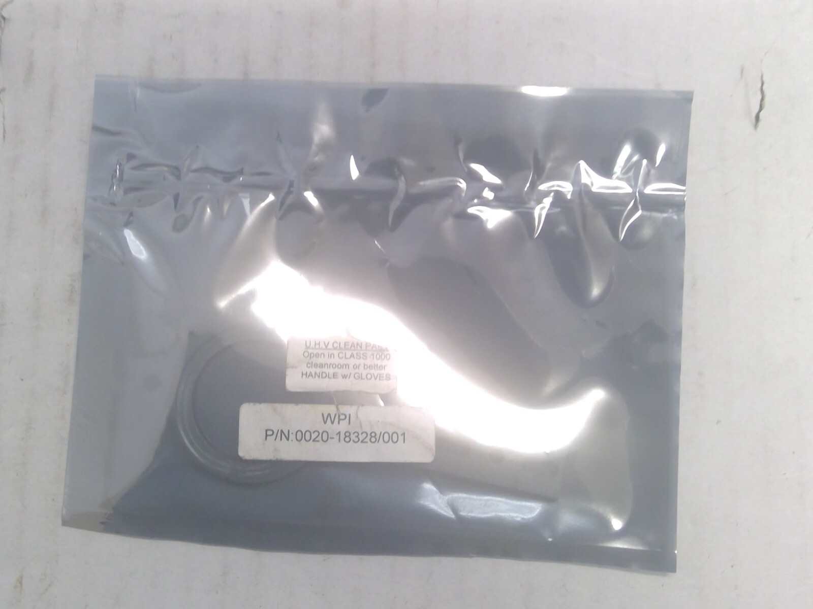 0020-18328; PIVOT, RIGHT HAND, BLADE ASSEMBLY, ROBOT E