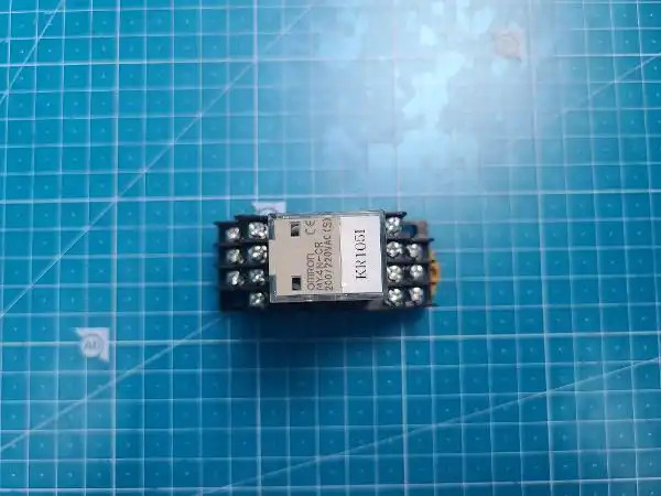 Omron MY4N-CR+0848YF Etch